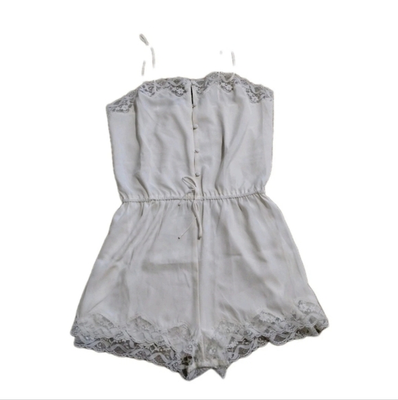 Victoria's Secret Other - Vintage Victoria's Secret Gold Label Cream Romper Lace Trim Women's Size S